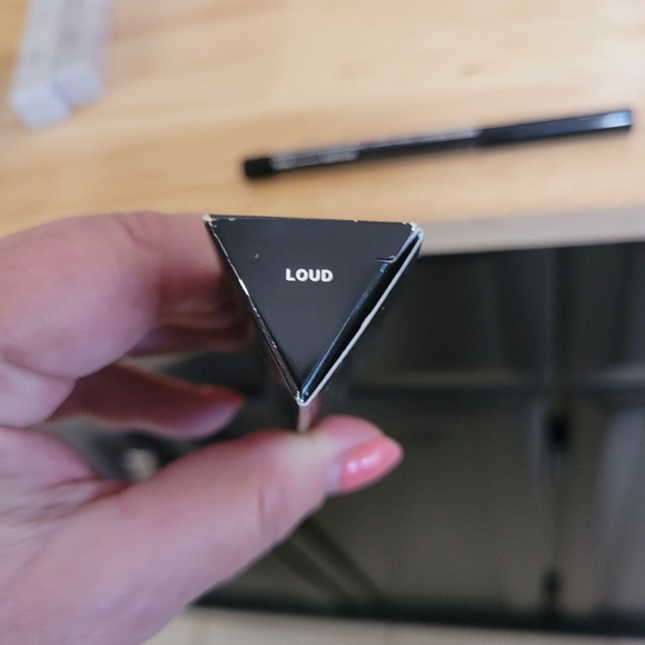 Milk Makeup Kush Liquid Eyeliner Black Loud .33 Oz Full Size Waterproof - Picture 3 of 3